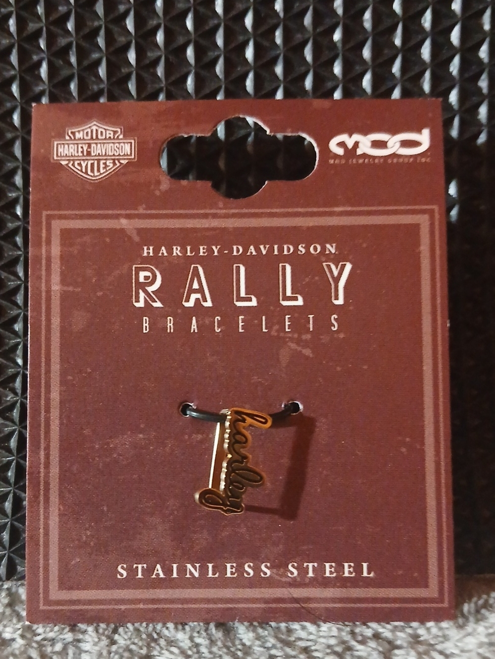 NWT Harley-Davidson Gold Tone Stainless Steel Rally Bracelet Charm